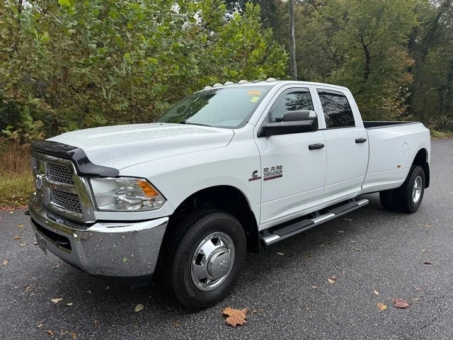 2016 Ram Heavy Duty - Image 2 of 12