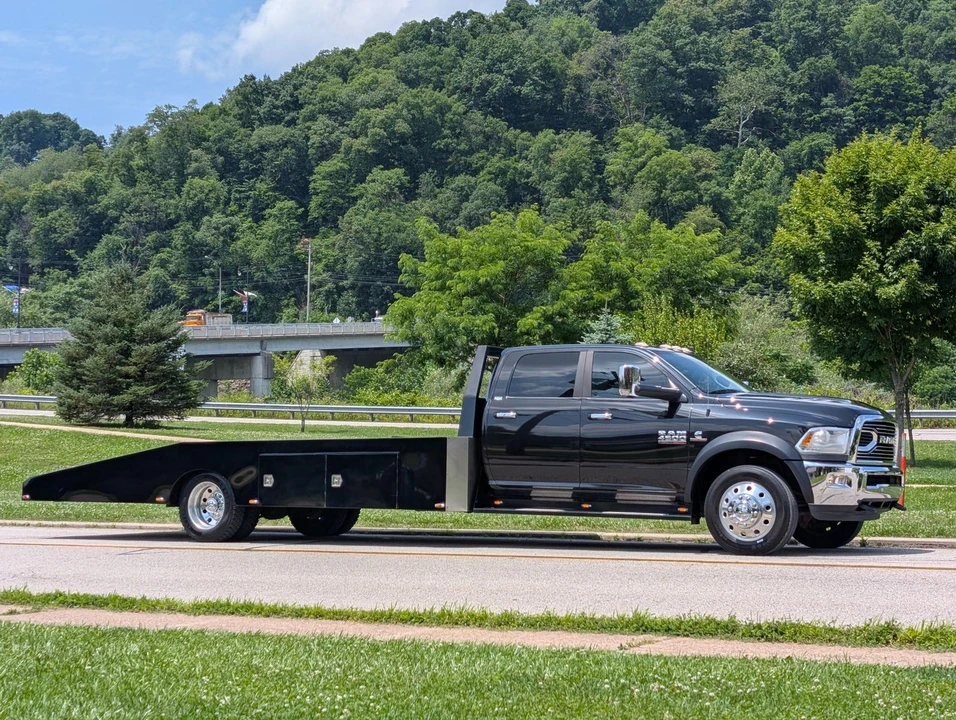 2016 Ram 4500 & 5500 - Image 6 of 31