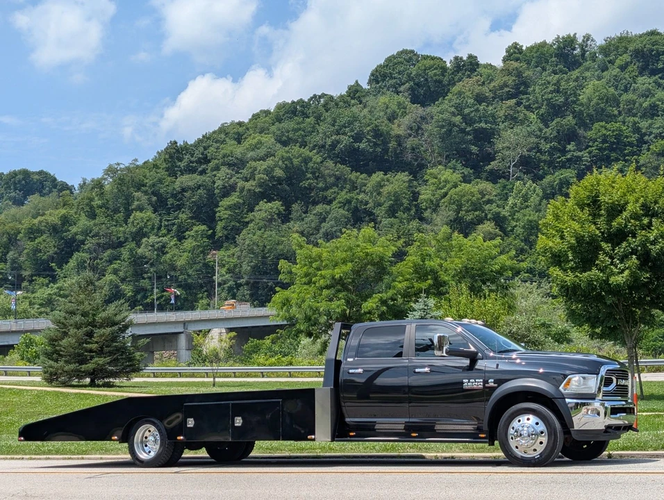 2016 Ram 4500 & 5500 - Image 5 of 31