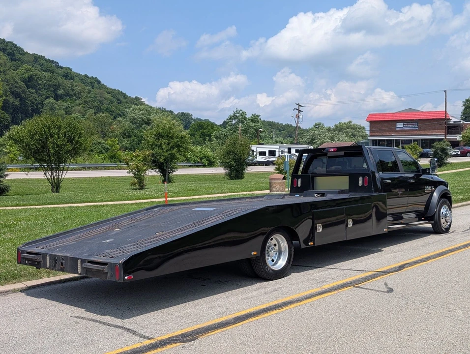 2016 Ram 4500 & 5500 - Image 9 of 31