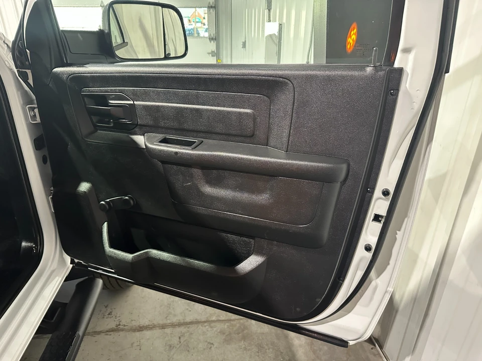 2016 Ram Heavy Duty - Image 9 of 19