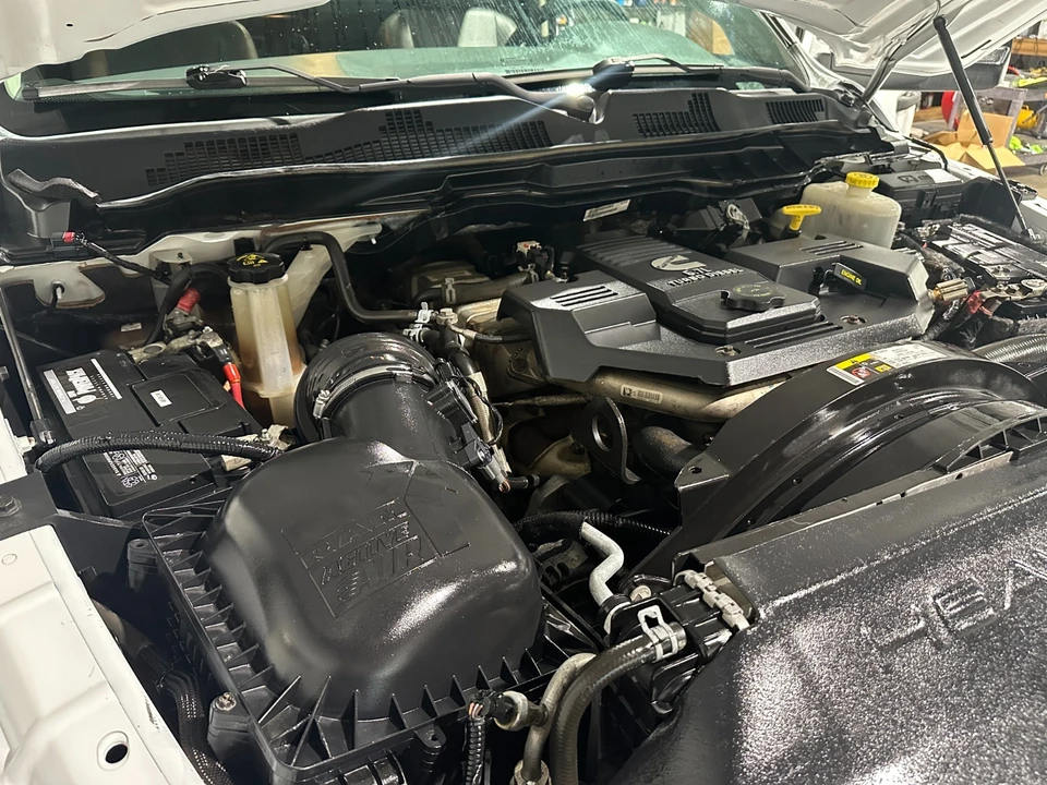 2016 Ram Heavy Duty - Image 15 of 19