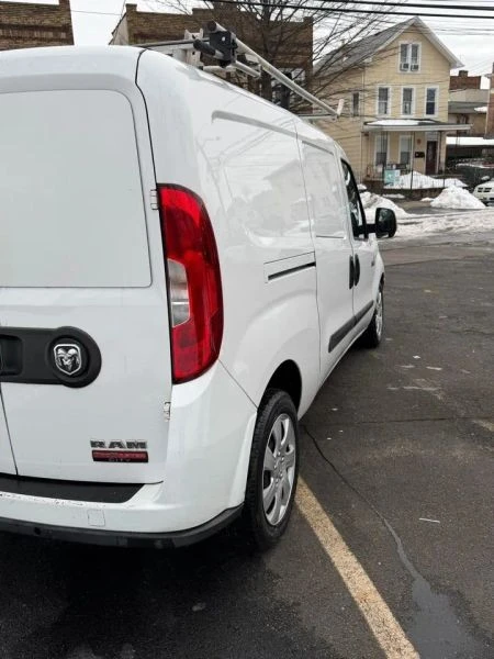 2016 Ram ProMaster - Image 9 of 12