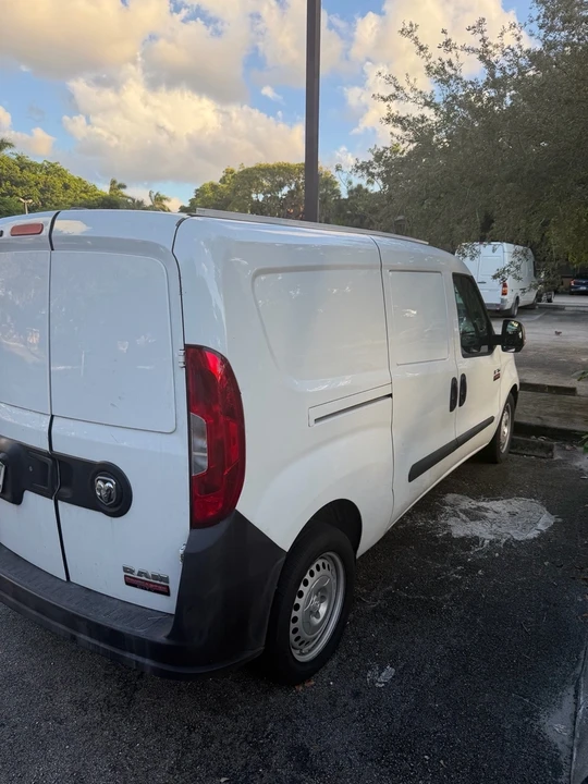 2016 Ram ProMaster - Image 2 of 5