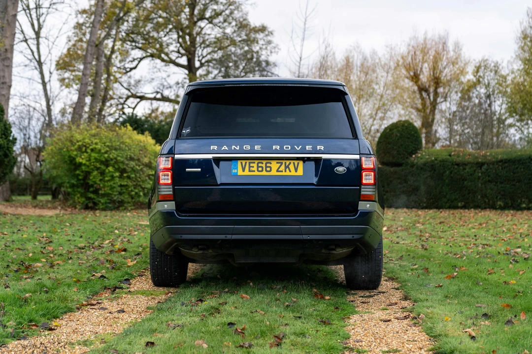 2016 Land Rover Range Rover L405 - Image 6 of 21