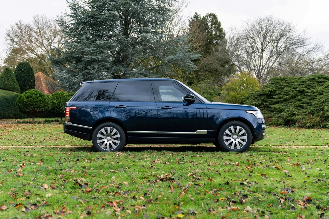 2016 Land Rover Range Rover L405 - Image 4 of 21