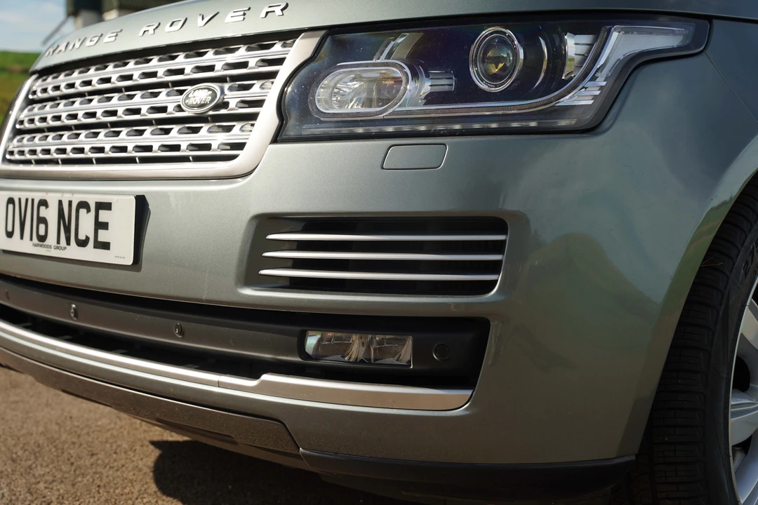 2016 Land Rover Range Rover L405 - Image 20 of 31