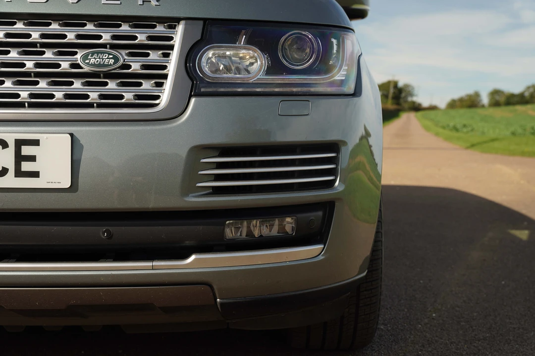 2016 Land Rover Range Rover L405 - Image 21 of 31