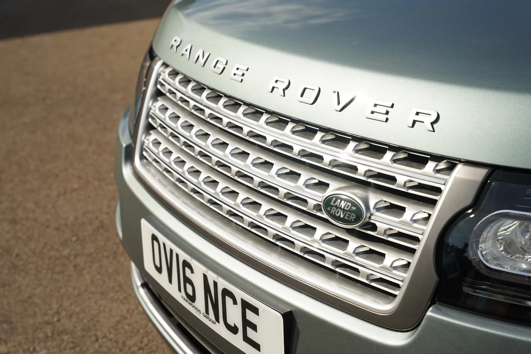 2016 Land Rover Range Rover L405 - Image 26 of 31