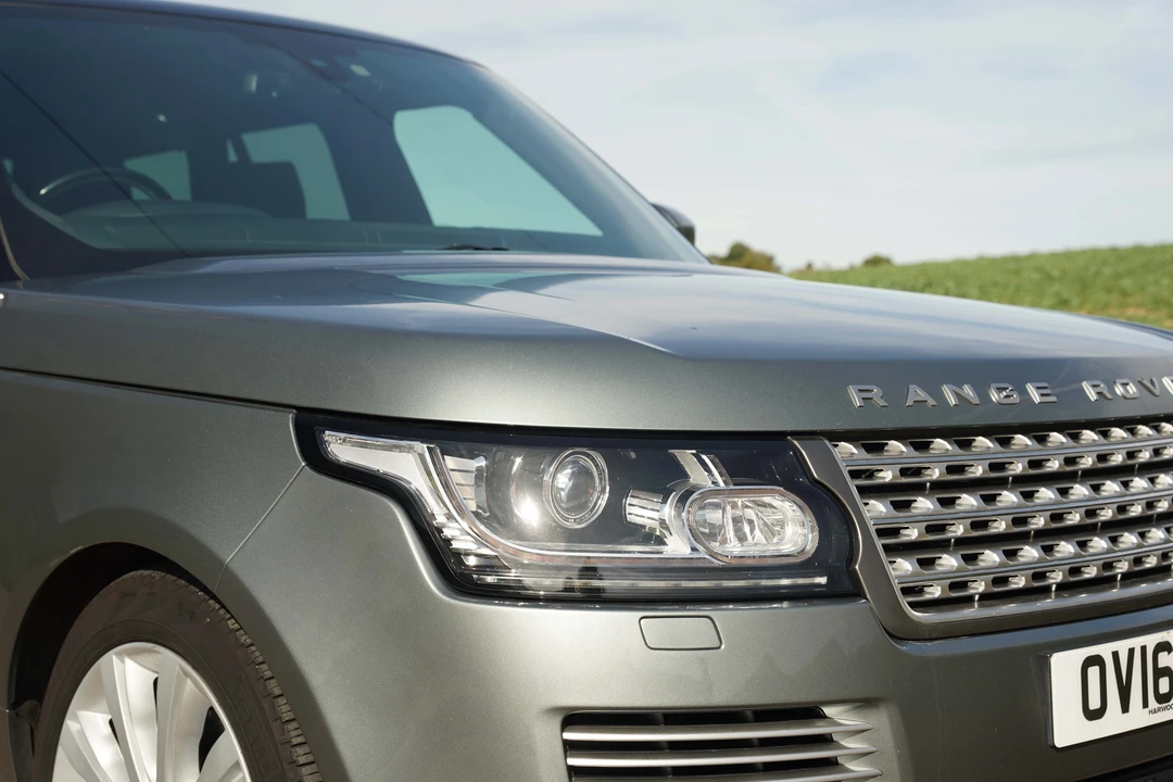 2016 Land Rover Range Rover L405 - Image 28 of 31