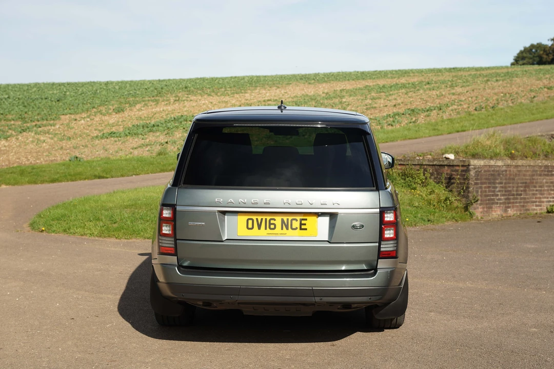 2016 Land Rover Range Rover L405 - Image 15 of 31