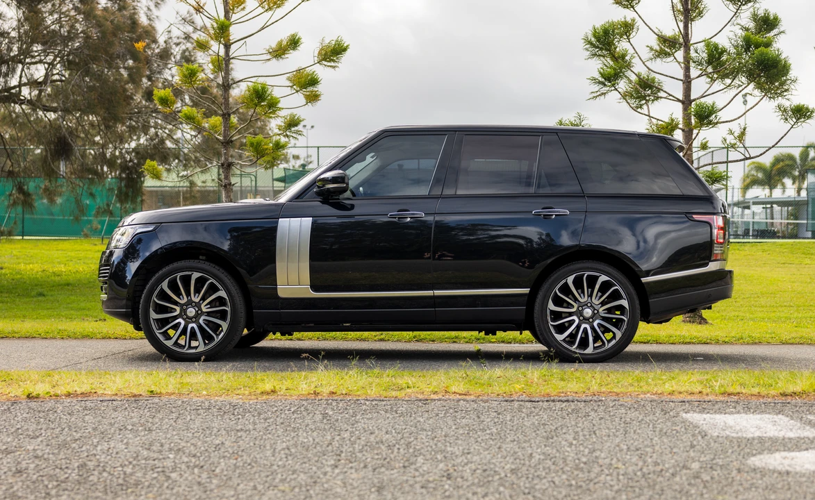 2016 Land Rover Range Rover L405 - Image 8 of 31