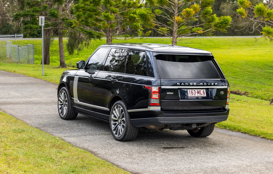 2016 Land Rover Range Rover L405 - Image 7 of 31