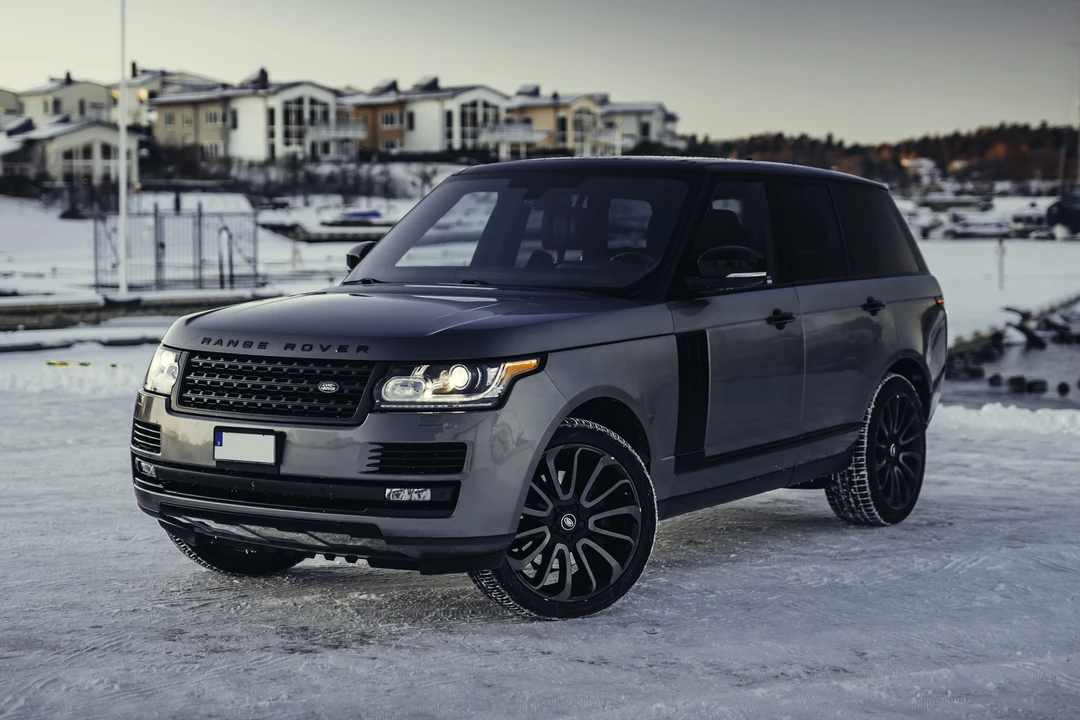 2016 Land Rover Range Rover L405 - Image 2 of 31