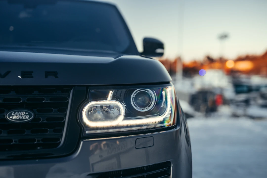 2016 Land Rover Range Rover L405 - Image 14 of 31