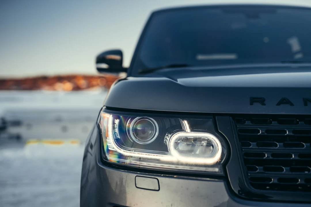 2016 Land Rover Range Rover L405 - Image 15 of 31