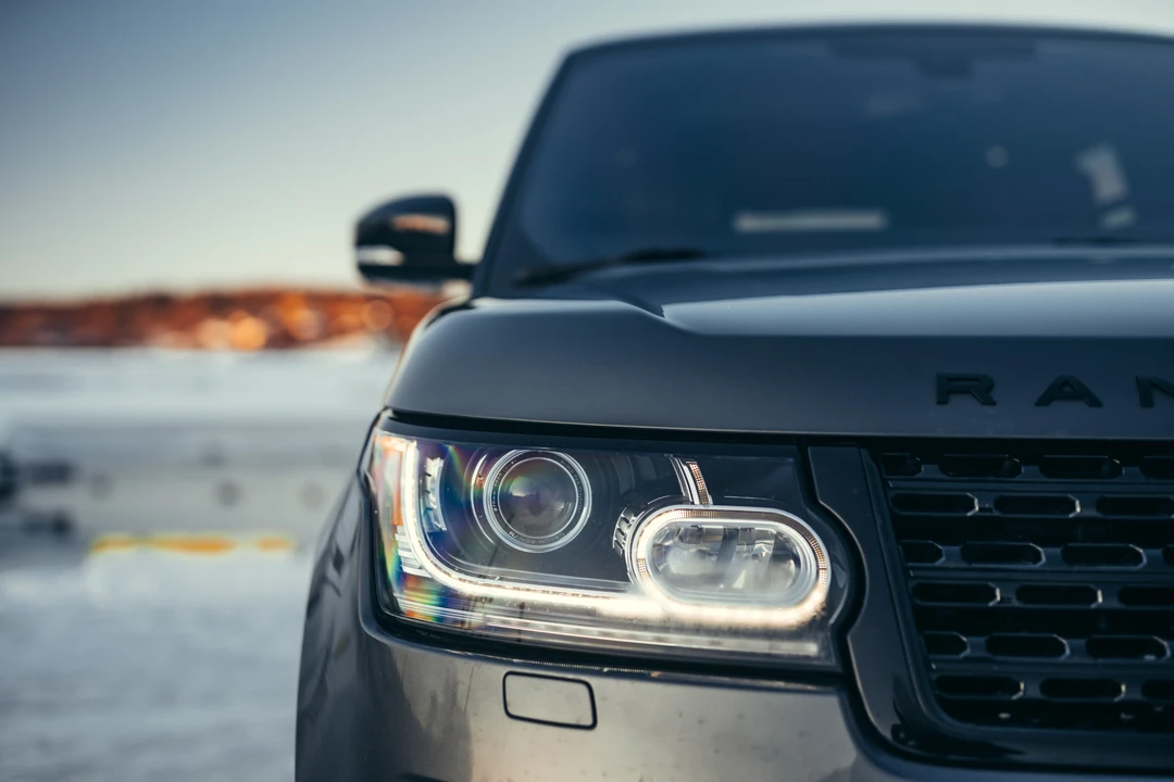 2016 Land Rover Range Rover L405 - Image 16 of 31