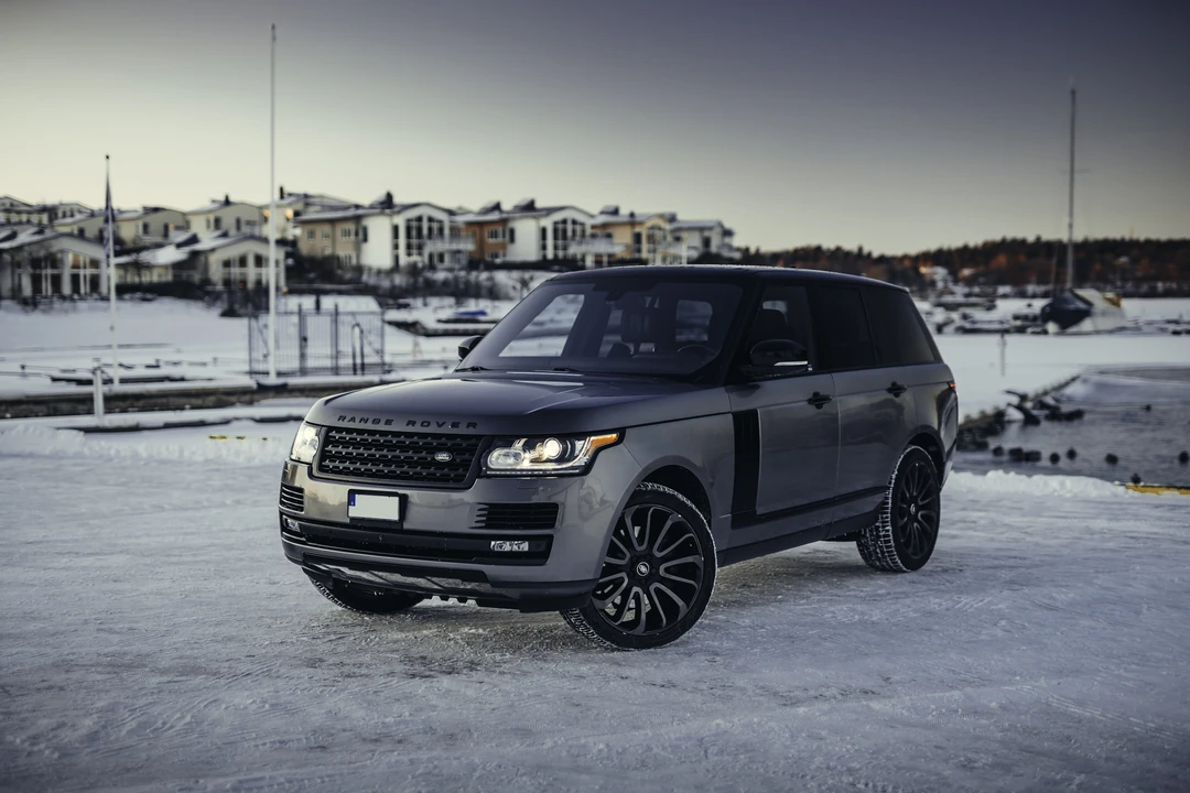 2016 Land Rover Range Rover L405 - Image 13 of 31