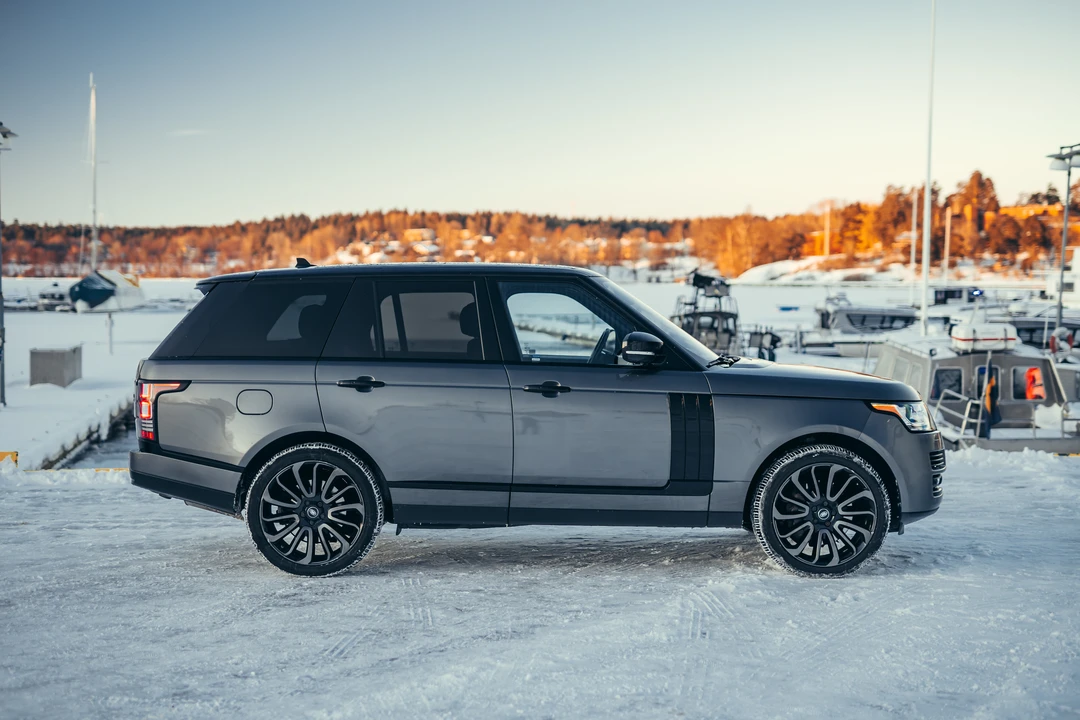 2016 Land Rover Range Rover L405 - Image 8 of 31