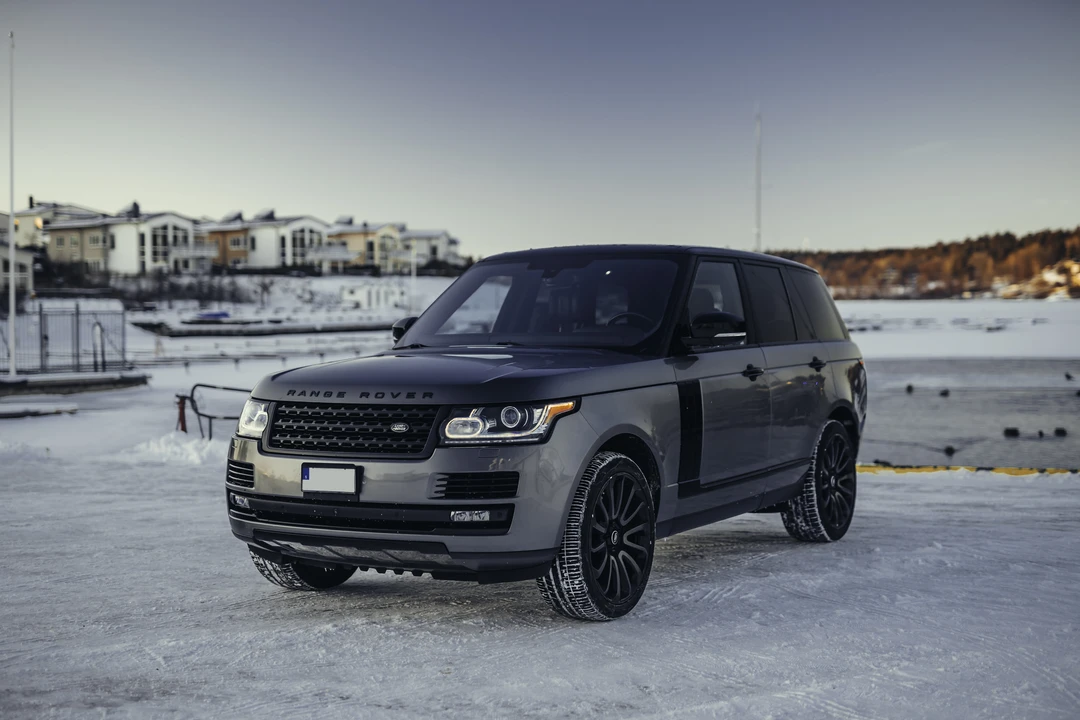 2016 Land Rover Range Rover L405 - Image 4 of 31