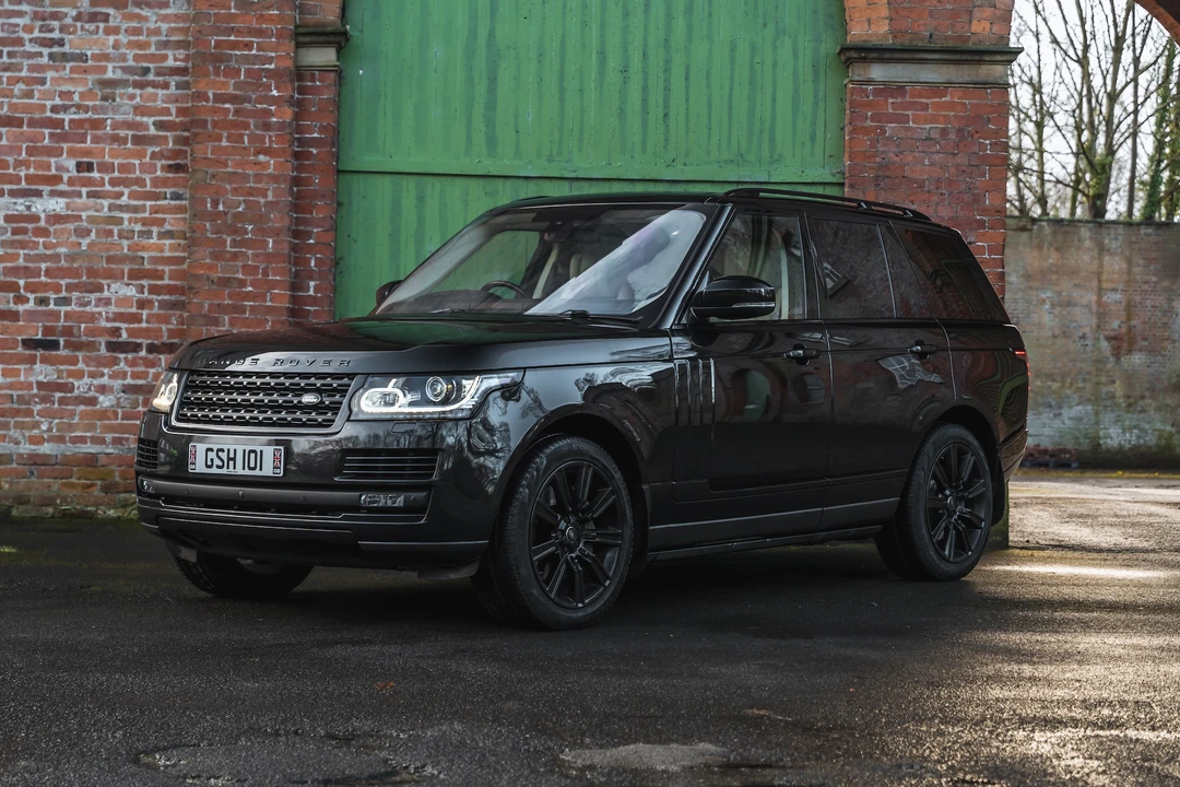 2016 Land Rover Range Rover L405 - Image 2 of 31