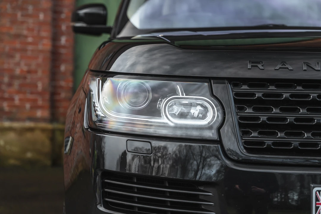 2016 Land Rover Range Rover L405 - Image 23 of 31