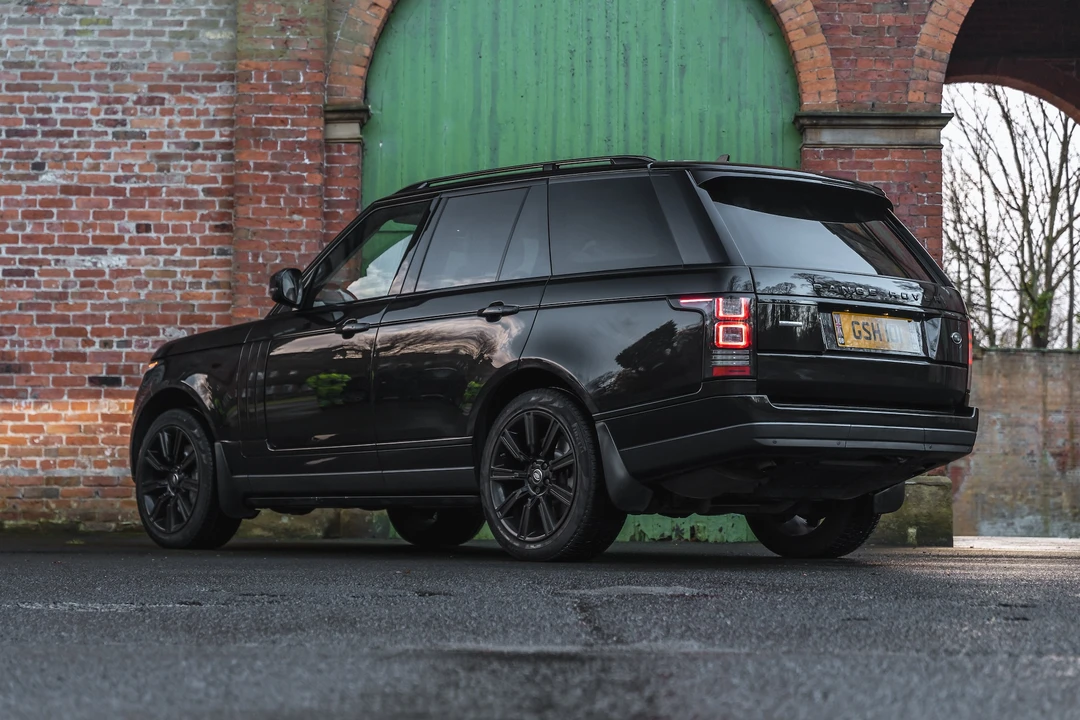 2016 Land Rover Range Rover L405 - Image 14 of 31