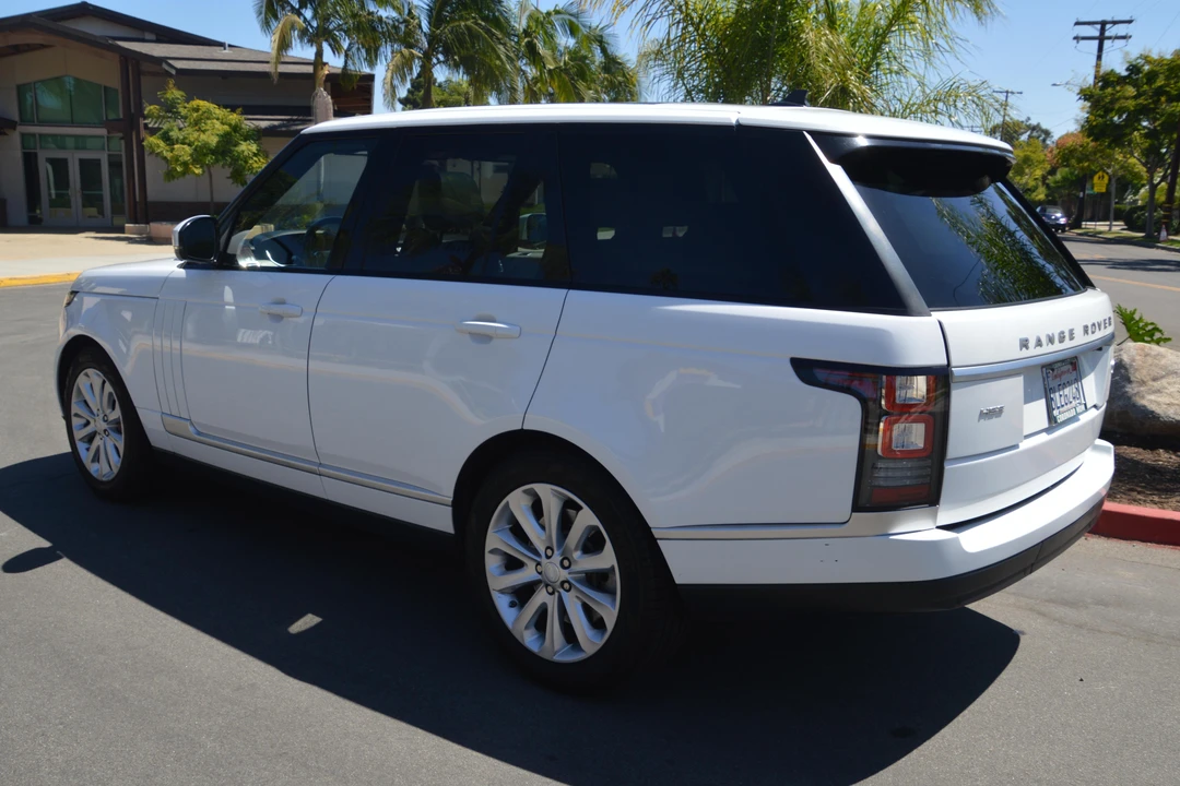 2016 Land Rover Range Rover L405 - Image 4 of 5