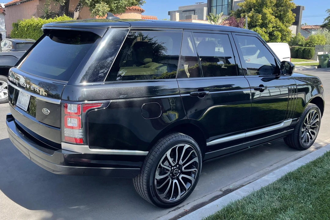 2016 Land Rover Range Rover L405 - Image 4 of 31