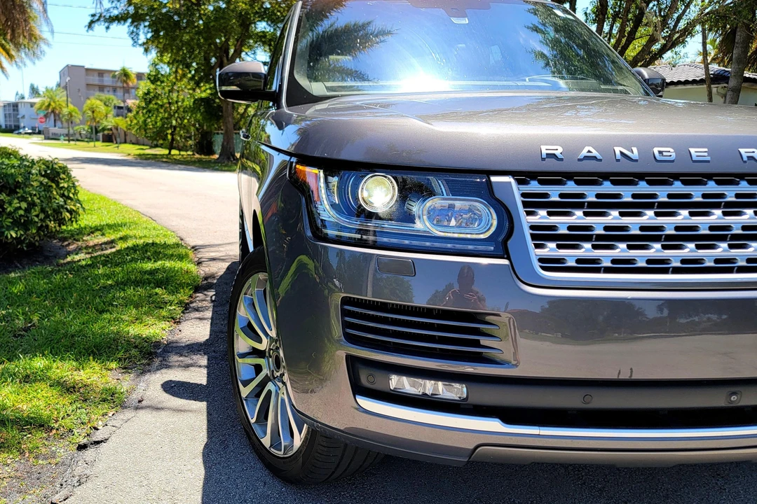 2016 Land Rover Range Rover L405 - Image 19 of 31