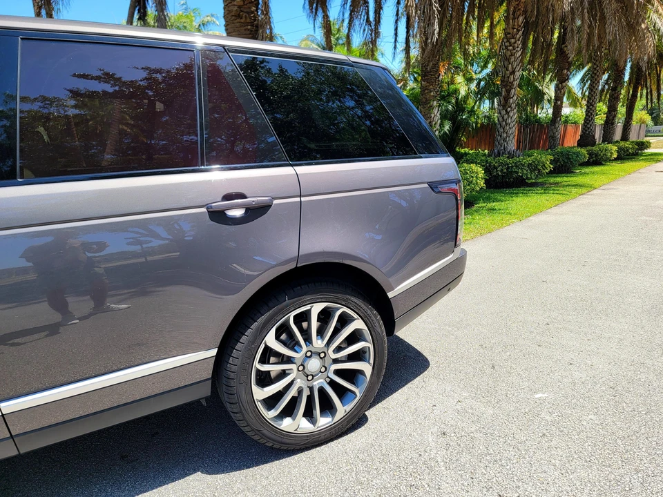 2016 Land Rover Range Rover L405 - Image 27 of 31