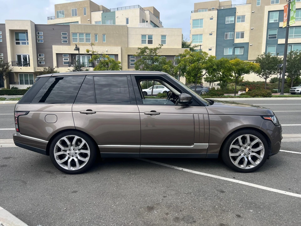 2016 Land Rover Range Rover L405 - Image 8 of 31