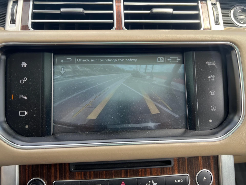 2016 Land Rover Range Rover L405 - Image 27 of 31
