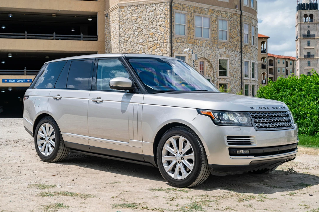 2016 Land Rover Range Rover L405 - Image 16 of 31