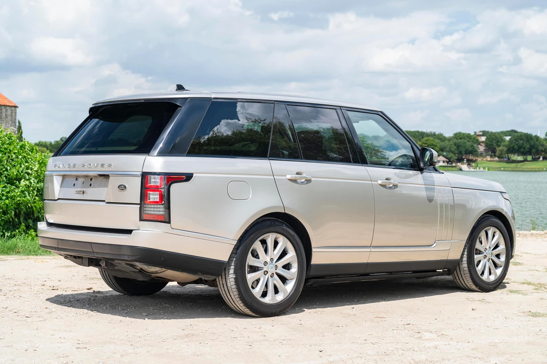 2016 Land Rover Range Rover L405 - Image 14 of 31