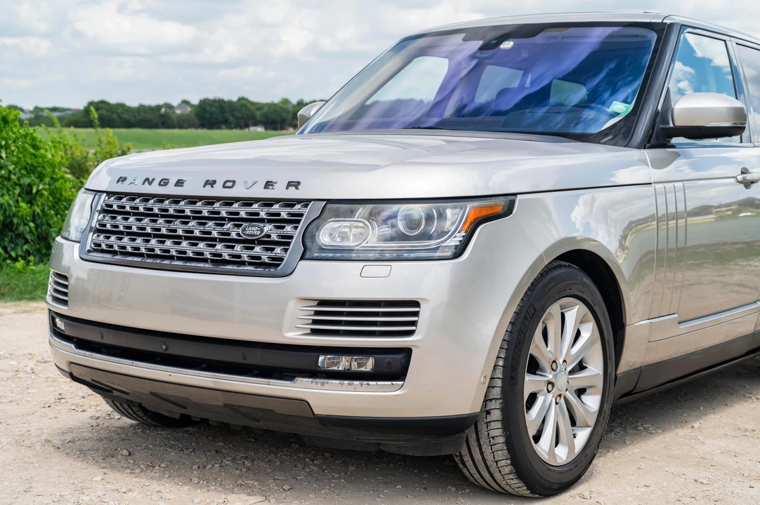2016 Land Rover Range Rover L405 - Image 26 of 31