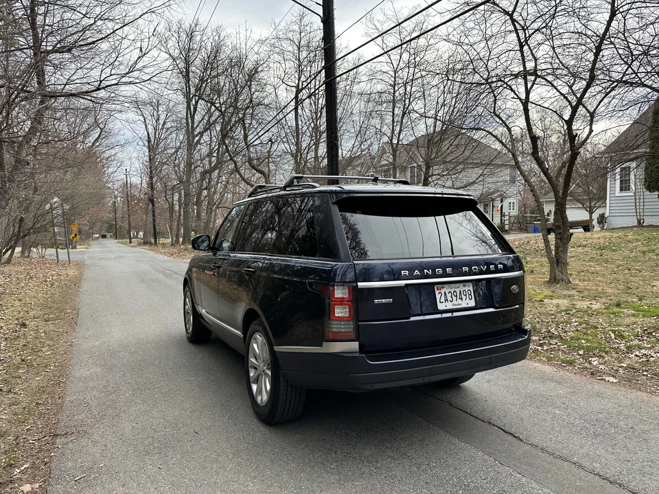 2016 Land Rover Range Rover L405 - Image 12 of 31