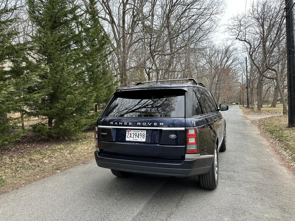 2016 Land Rover Range Rover L405 - Image 13 of 31