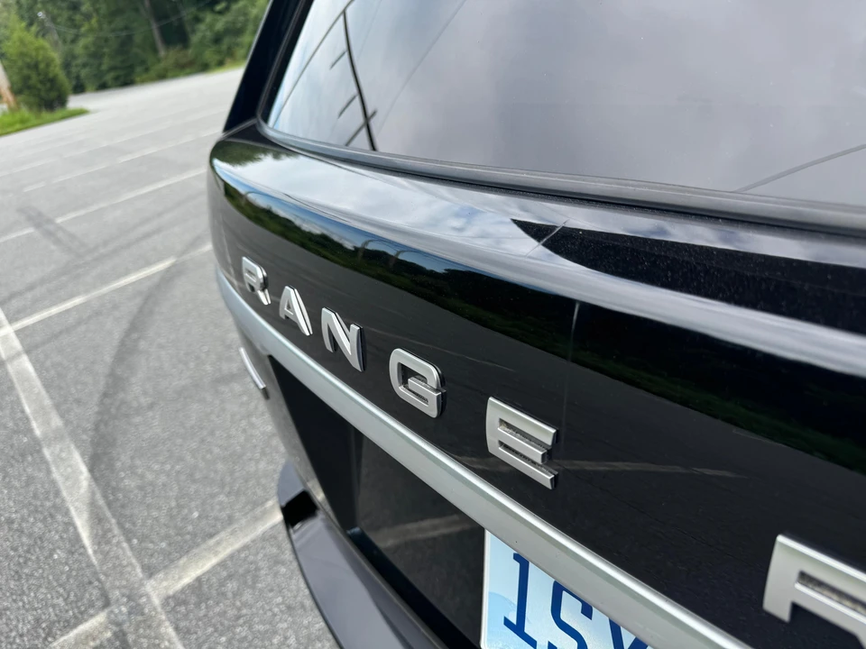 2016 Land Rover Range Rover L405 - Image 18 of 31