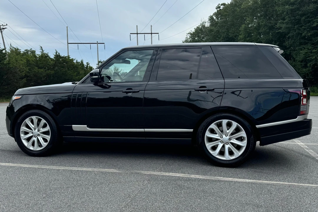2016 Land Rover Range Rover L405 - Image 3 of 31