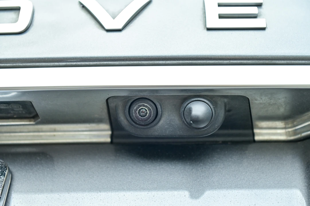 2016 Land Rover Range Rover L405 - Image 28 of 31