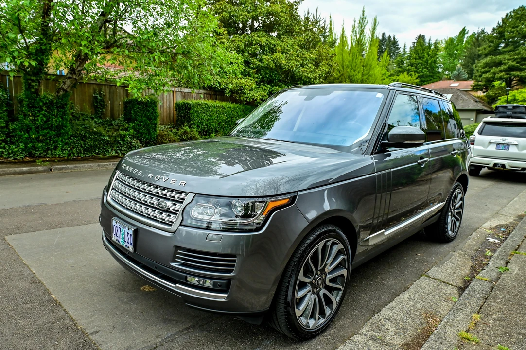 2016 Land Rover Range Rover L405 - Image 9 of 31