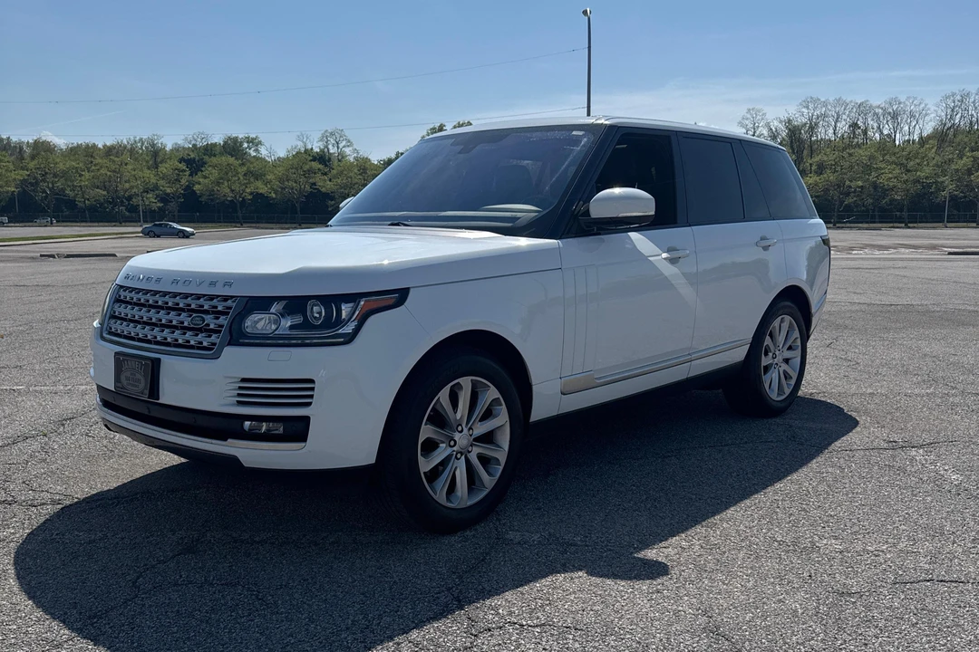 2016 Land Rover Range Rover L405 - Image 7 of 31