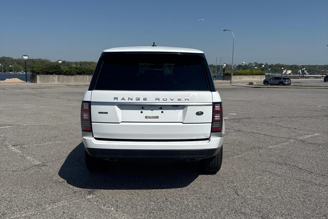 2016 Land Rover Range Rover L405 - Image 9 of 31