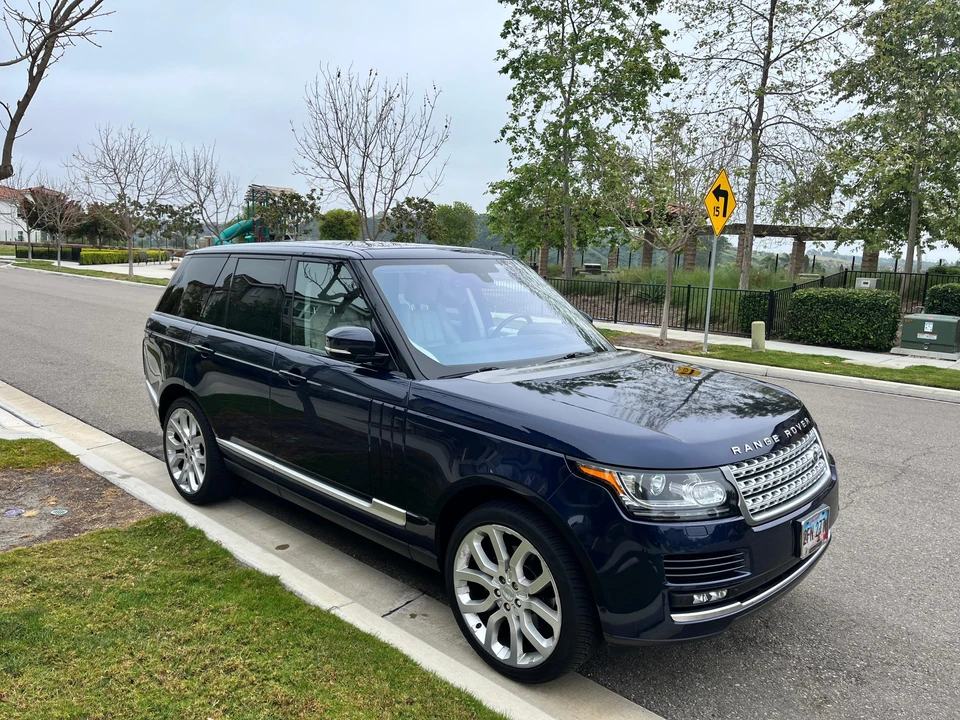 2016 Land Rover Range Rover L405 - Image 13 of 31