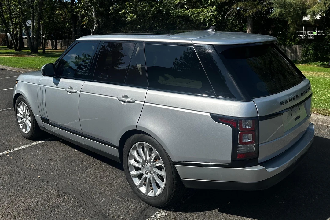 2016 Land Rover Range Rover L405 - Image 4 of 31