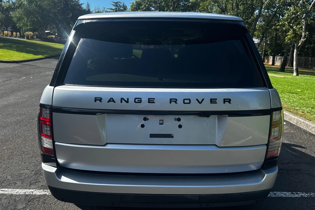 2016 Land Rover Range Rover L405 - Image 5 of 31