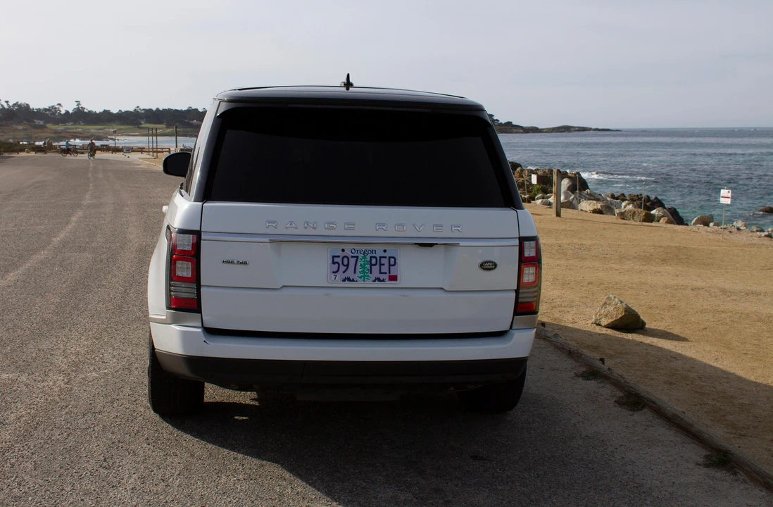 2016 Land Rover Range Rover L405 - Image 17 of 31