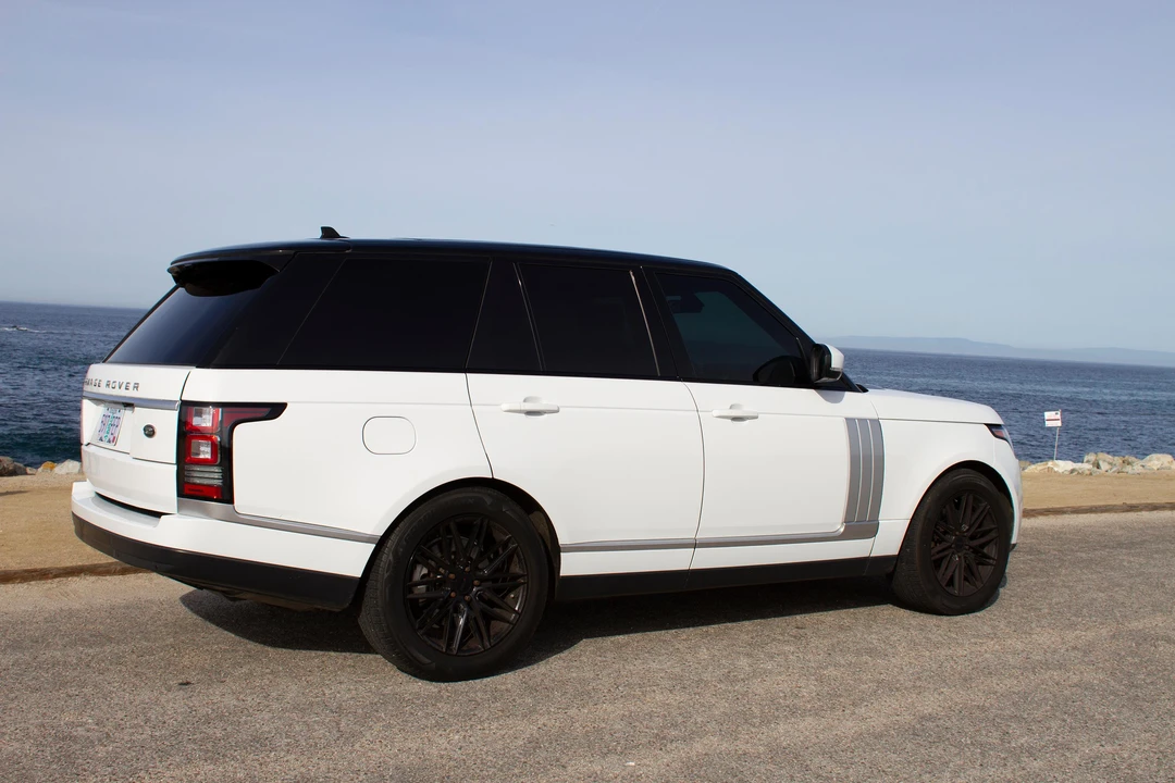 2016 Land Rover Range Rover L405 - Image 20 of 31
