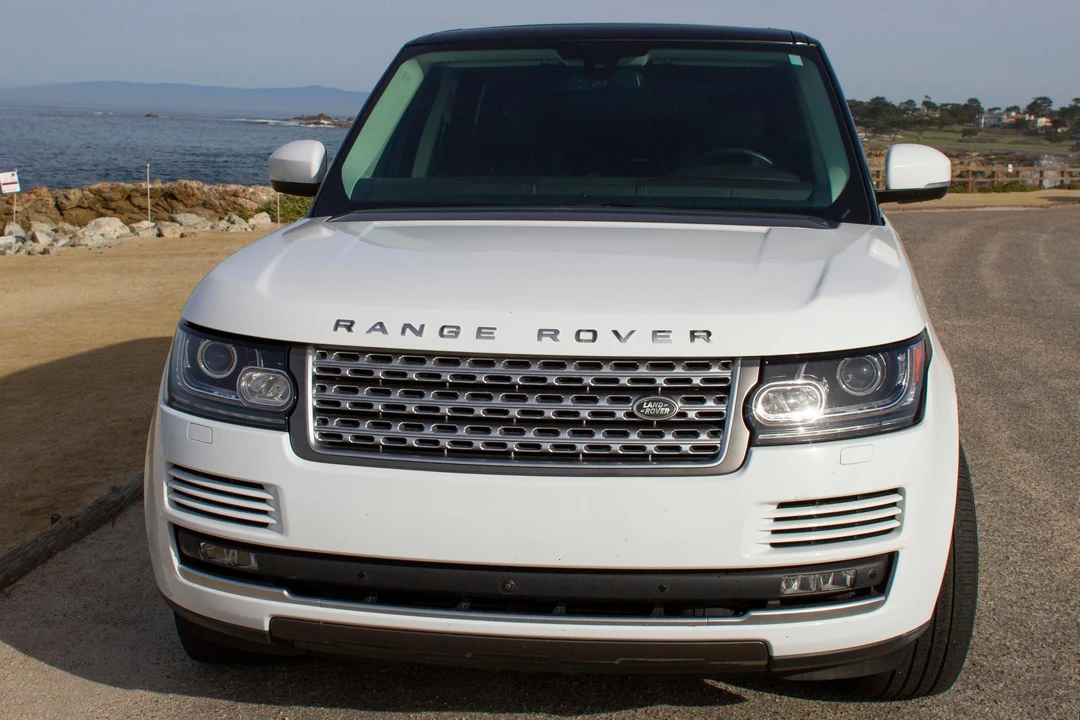 2016 Land Rover Range Rover L405 - Image 2 of 31